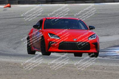 media/Sep-14-2025-Speed Ventures (Sun) [[b2951cd086]]/Yellow/Session 3 (Off Ramp)/